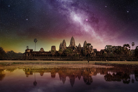 starry sky above the angkor wat temple