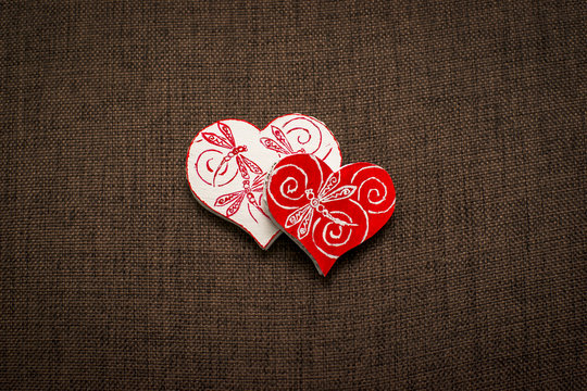 Souvenir - Valentine on Valentine's Day, heart shape pattern with dragonflies.