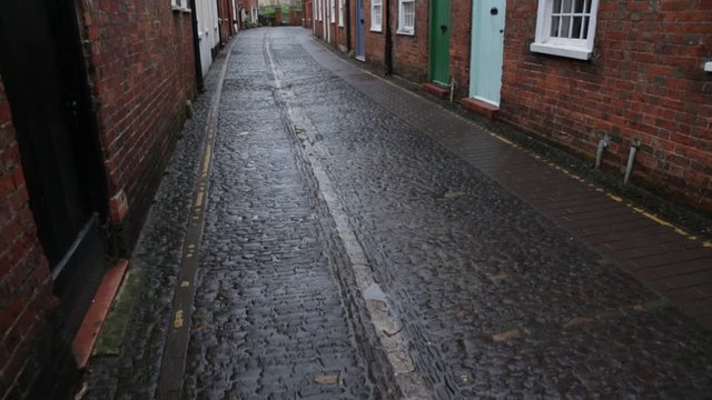 Cobbled street in a medieval city in England - Fareham - tilt