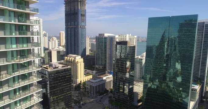 Aeria lvideo of highrise architecture at Downtown Brickell