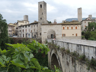 Fototapeta na wymiar Ascoli Piceno - ponte Romano
