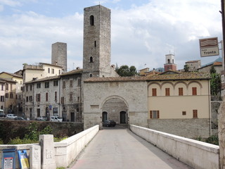 Fototapeta na wymiar Ascoli Piceno - ponte Romano