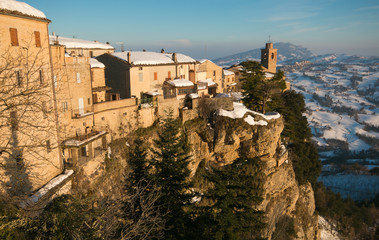 Veduta panoramica di Montefalcone Appennino, uno dei borghi medievali più belli d'Italia