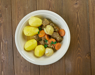 Braised beef in style Aveyron