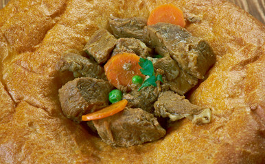 Arab flapjackwith beef sauce