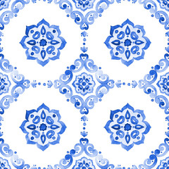 Watercolor blue lace pattern - 135329446