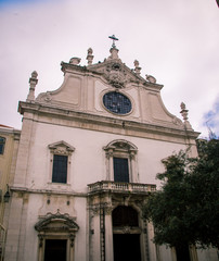 Fototapeta na wymiar Church in Lisbon 