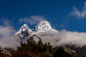 Ama-Dablam