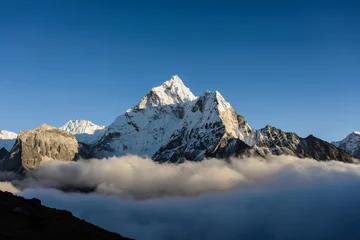 Muurstickers Mount Everest Ama-Dablam