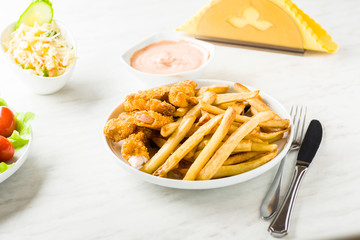 chicken nuggets with fries