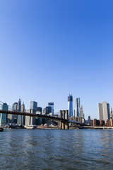 Fototapeta premium Brooklyn Bridge and Manhattan Skyline