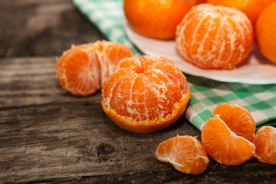 Peeled fresh clementines