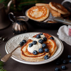 Pancakes with Mascarpone and Blueberries