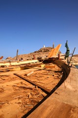 Fabrique de bateaux traditionnels en bois (alentours de Sur-Oman)