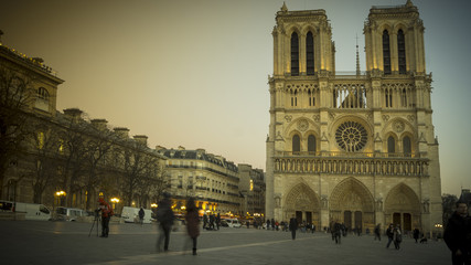 Obraz premium Cathedrale Notre Dame de Paris is a most famous cathedral on the eastern half of the Cite Island