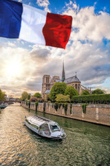Paris, Notre Dame cathedral with boat on Seine, France © Tomas Marek