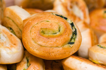 Bread baked spinach

