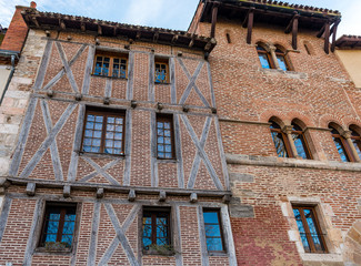 Façades à Cahors, Occitanie, France