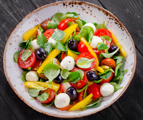 Fresh salad with cheese