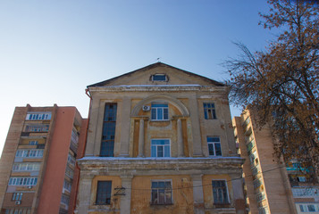 Fototapeta premium Old house in the city