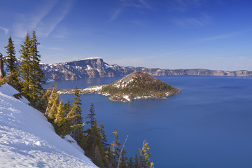 Wizard Island in Crater Lake in Oregon, USA