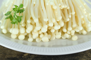 fresh white enoki mushroom, Golden needle mushroom