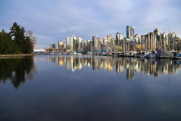 Fototapeta na wymiar Vancouver skyline
