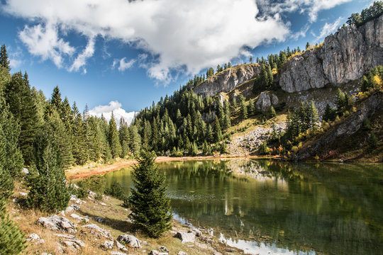 Kucisko Lake, Peaks of the Balkans trail, Kosovo, Europe
