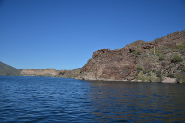 Fototapeta premium Saguaro Lake
