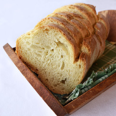 sliced white wheaten bread