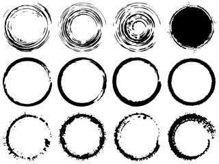 Set of various circles in grunge style.
