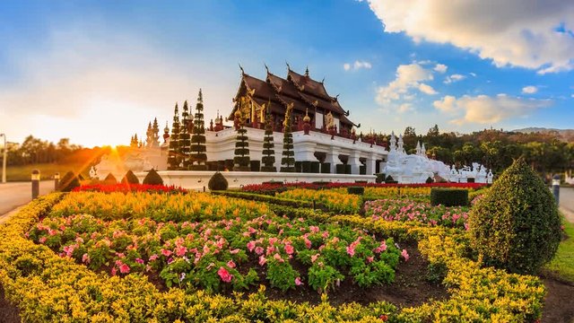Ho Kham Luang Temple Of Chiangmai, Thailand 4K Day to Night Time Lapse (zoom out)