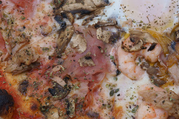 Obraz na płótnie Canvas Pizza with egg, ham. In square with fountain.