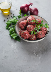 Raw meatballs