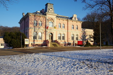 Trzebnica - starostwo powiatowe Dom zdrojowy św. Jadwigi 