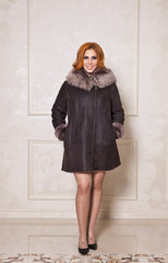 Models to advertise womens winter outerwear 7521.