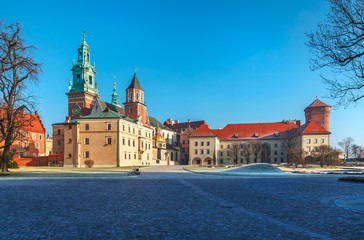 Fototapeta na wymiar Yard square of Wawel castle in Krakow