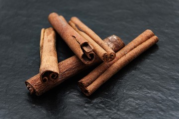 Cinnamon sticks