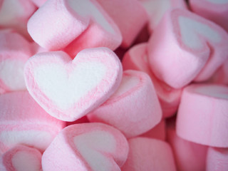 Obraz premium pink heart shape marshmallow for valentines background