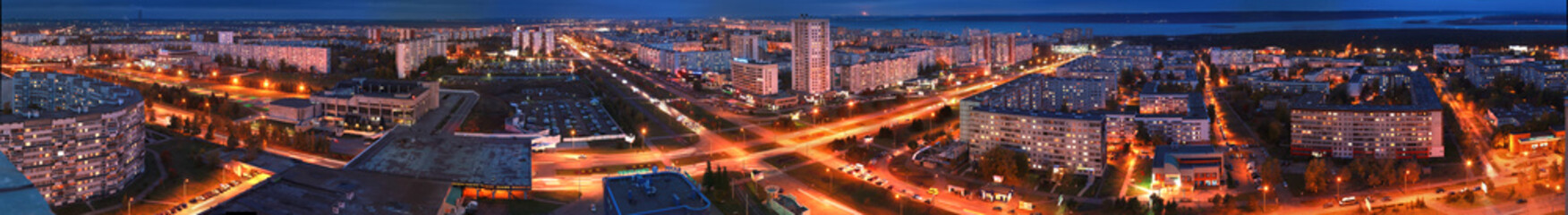 Fototapeta na wymiar Naberezhnye Chelny, Russia: cityscape view fro