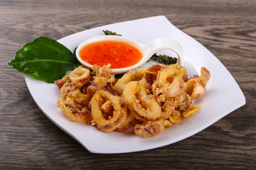 Fried squid rings