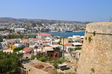 Fototapeta na wymiar Rethymno Fortezza fortress city view