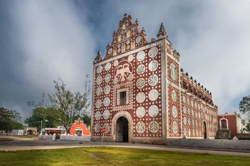 Photo sur Plexiglas Mexique Église Uayma, architecture coloniale unique au Yucatan, Mexique