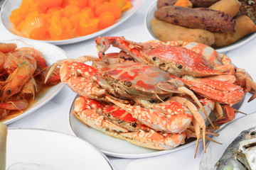 Steamed crab  close up on plate  and food many in home party