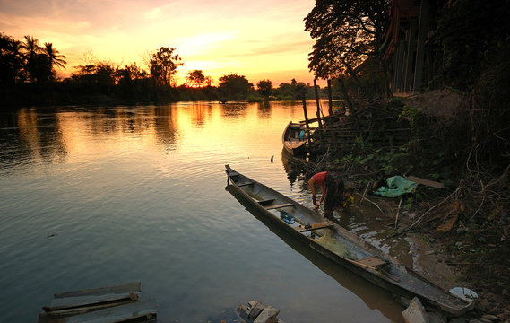 beautiful morning in loas