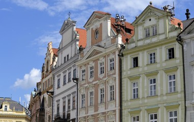 Obraz premium Architecture from Prague and cloudy sky