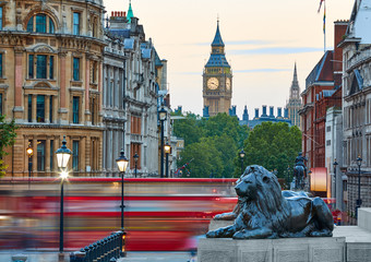 London Trafalgar Square lion and Big Ben