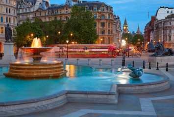 London Trafalgar Square fountain at sunset