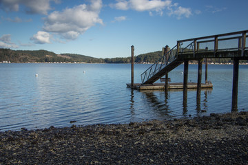 Obraz premium Fishing Pier on the Bay
