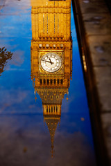 Fototapeta na wymiar Big Ben Clock Tower puddle reflection London